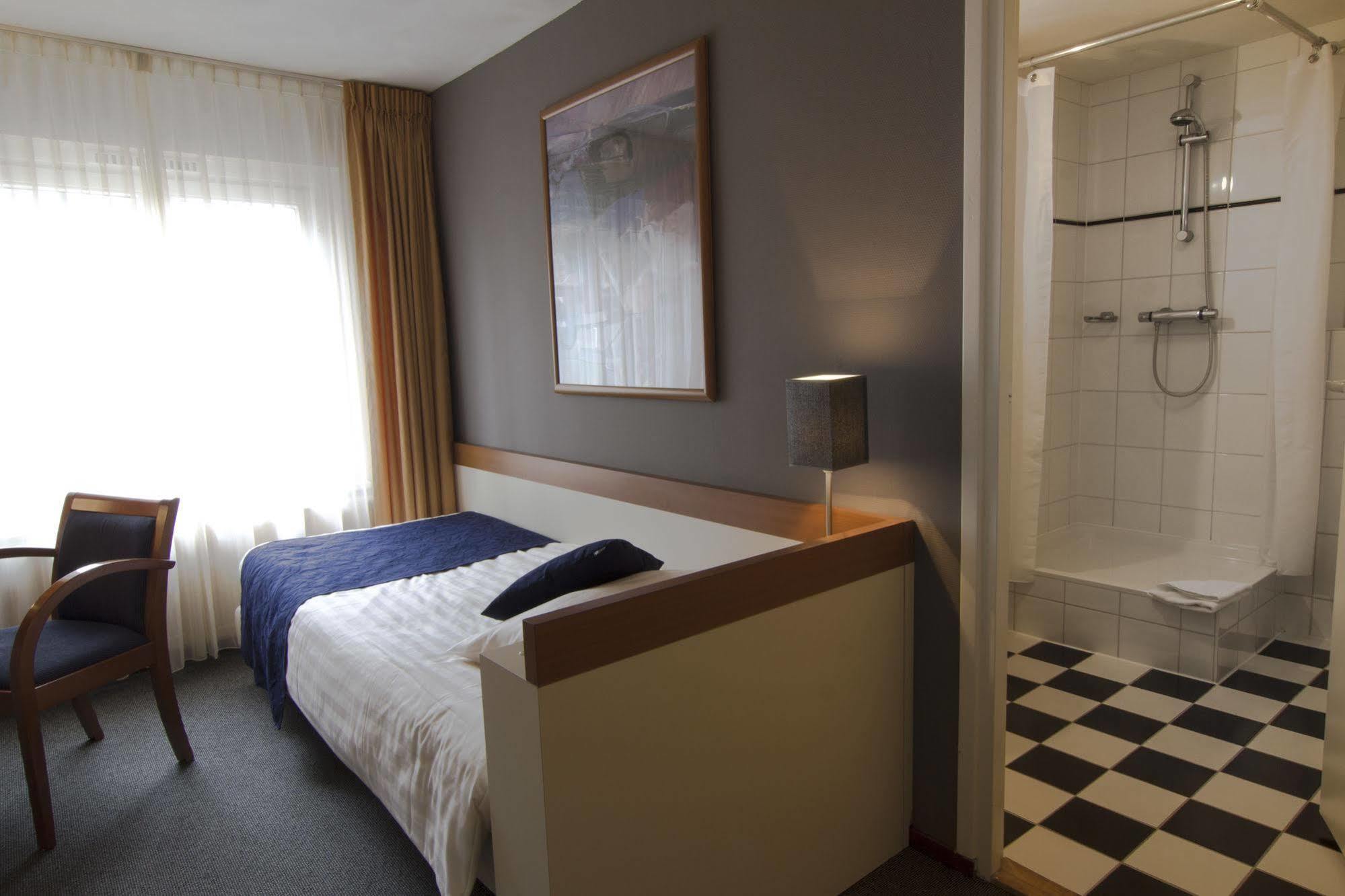Hotel Boer Goossens Den Dungen Εξωτερικό φωτογραφία